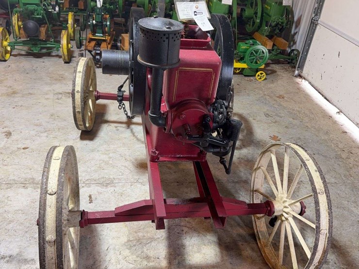 international-harvester-famous-2-1/2hp-image-5