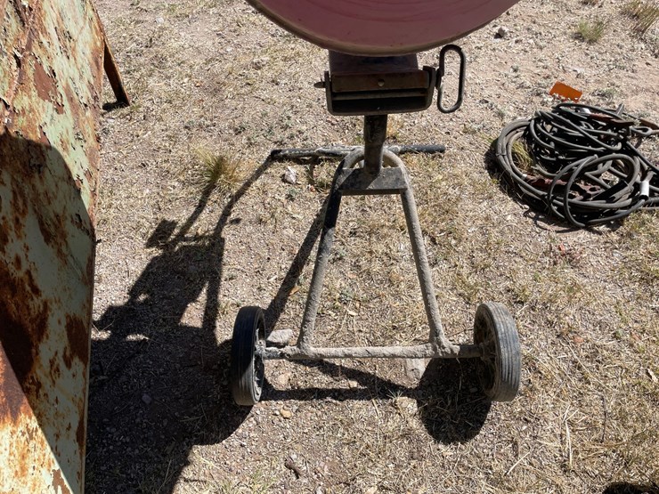 #1083-•-electric-pro-force-concrete-mixer-image-4