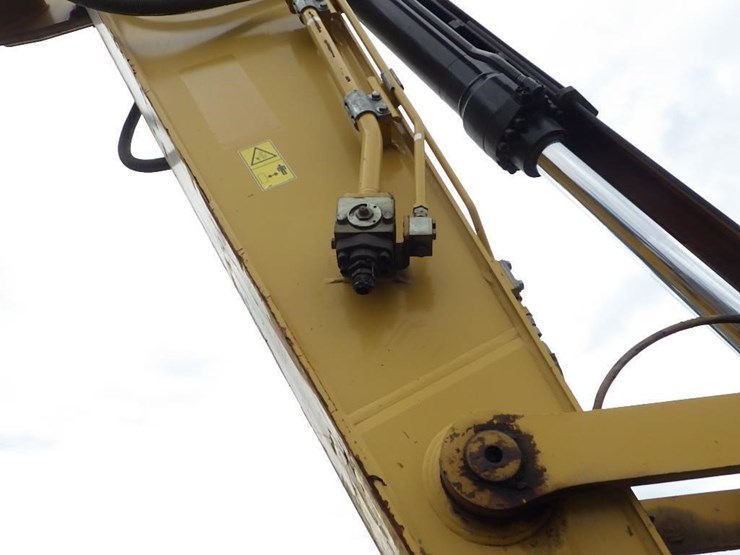 2019-caterpillar-335f-lcr-image-27
