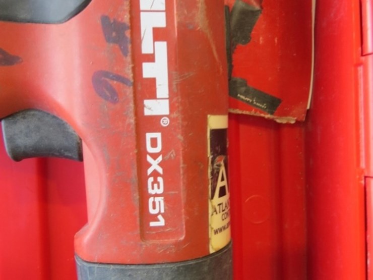 hilti-dx351-powder-actuated-tool-image-3