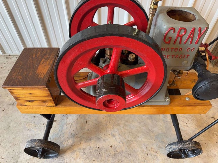 gray-engine-image-7
