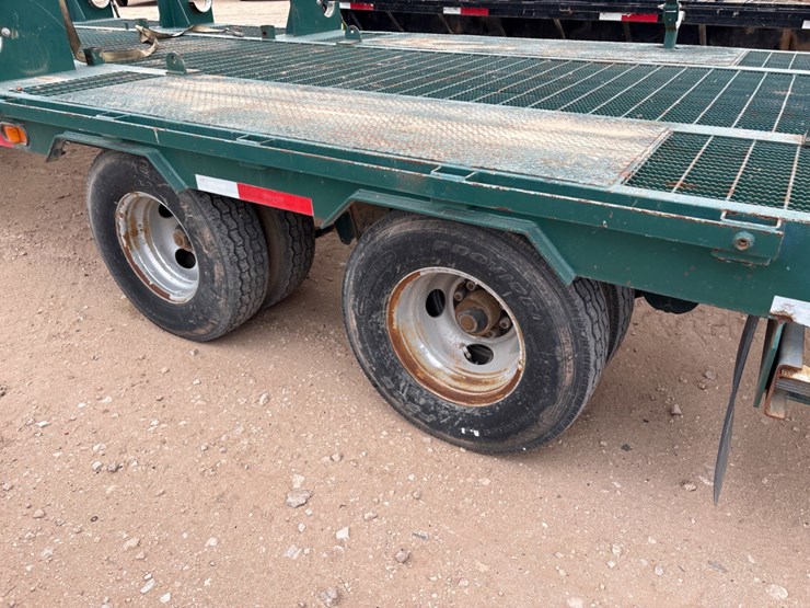 2019-top-hat-trailers-28’-x-102”-t/a-gooseneck-wireline-tool-trailer-image-6