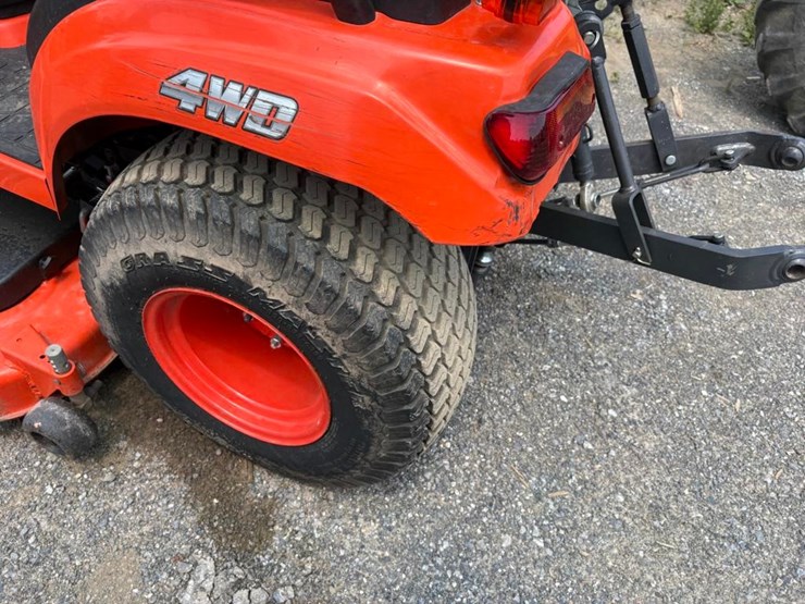 kubota-bx2380-image-11