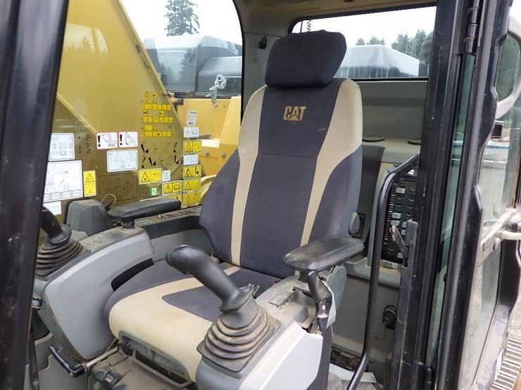 2019-caterpillar-335f-lcr-image-55