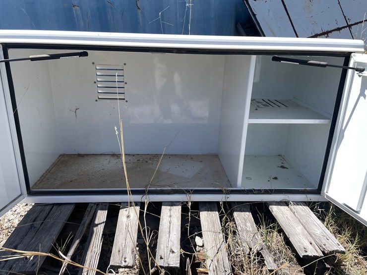 #1049-•-white-metal-truck-tool-box-image-7