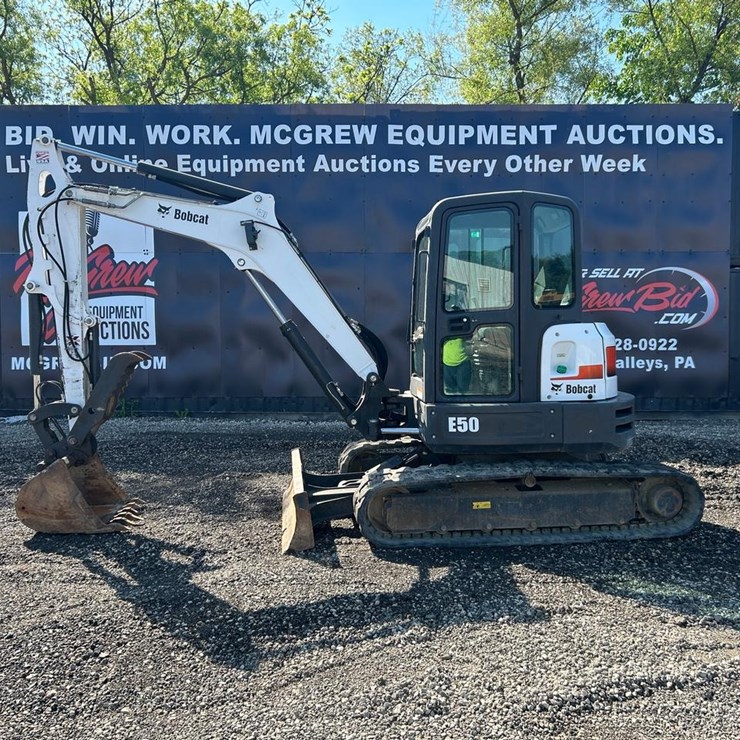2018 BOBCAT E50