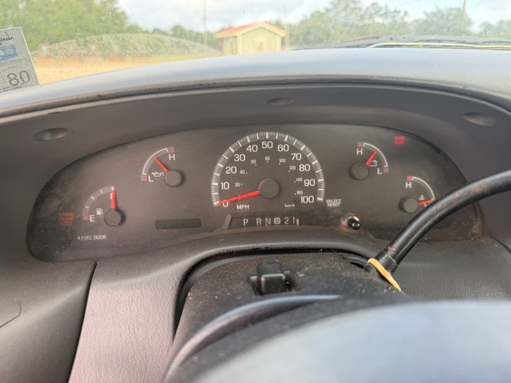 2002-ford-f150-image-8