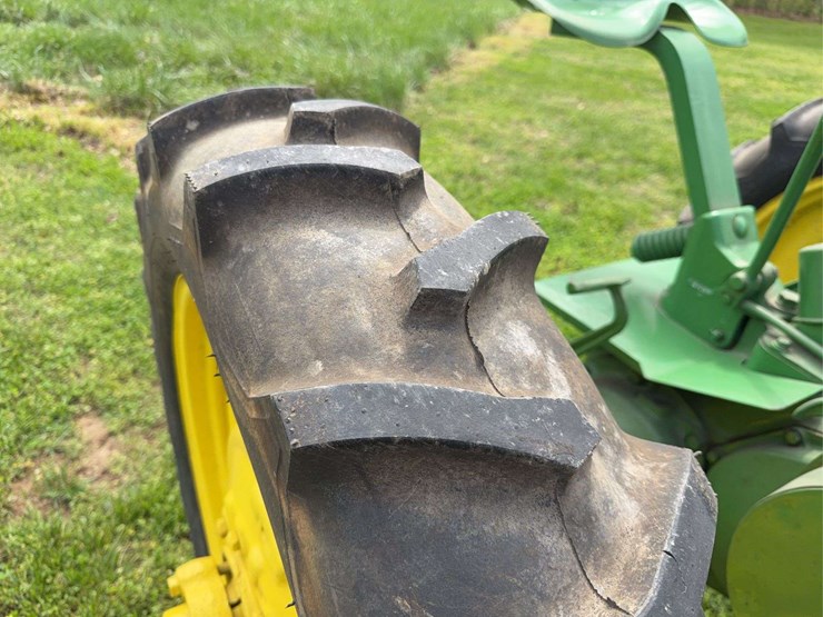 john-deere-h-image-19