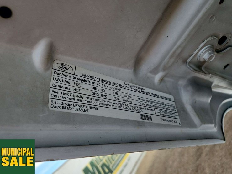 2011-ford-f550-image-34
