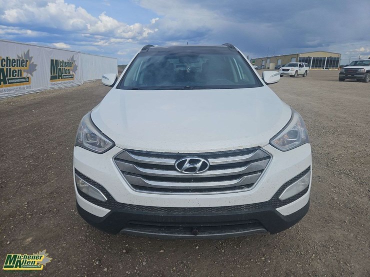 2015-hyundai-santa-fe-image-6