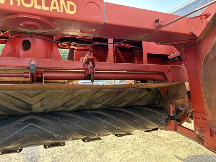 new-holland-1431-image-7