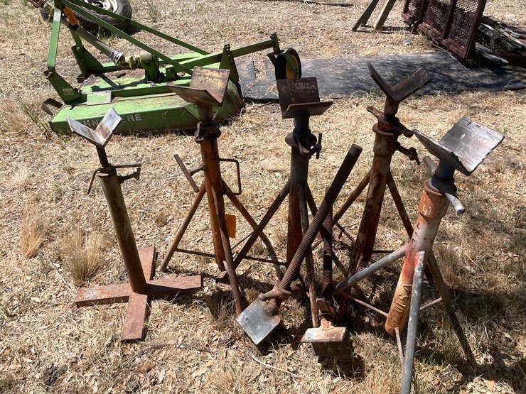 #1071-•-pipe-stands-image-6