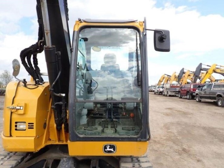 2022-deere-75g-image-19