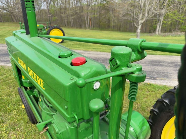 john-deere-b-image-43