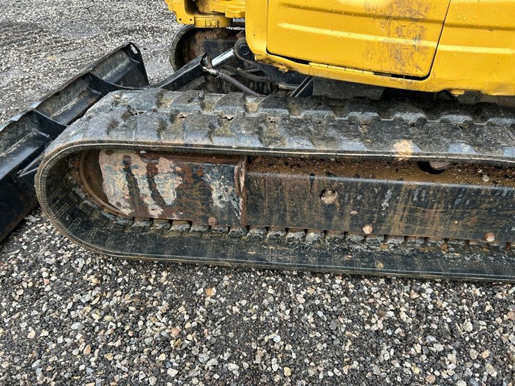 2016-caterpillar-305e2-image-17