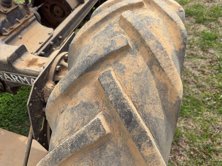 farmall-f-20-image-19
