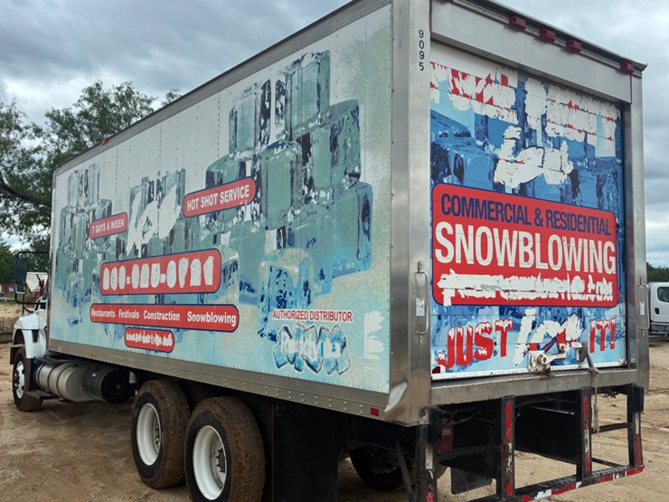 2018-international-workstar-7400-image-6