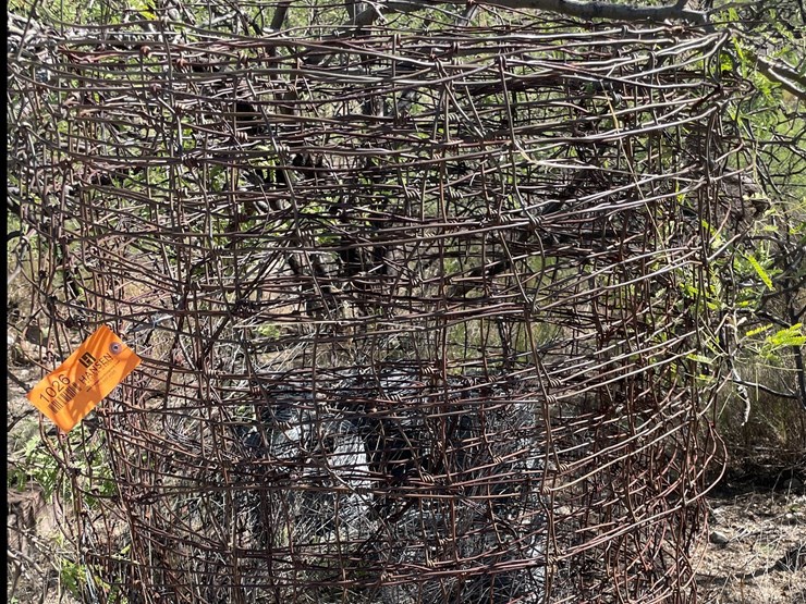 #1026-•-barb/barbless-rolls-of-wire-image-6