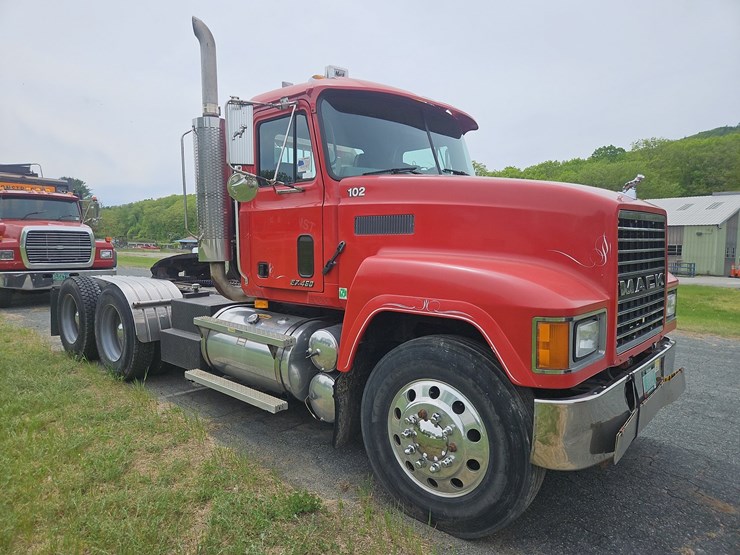 2000-mack-ch613-image-7