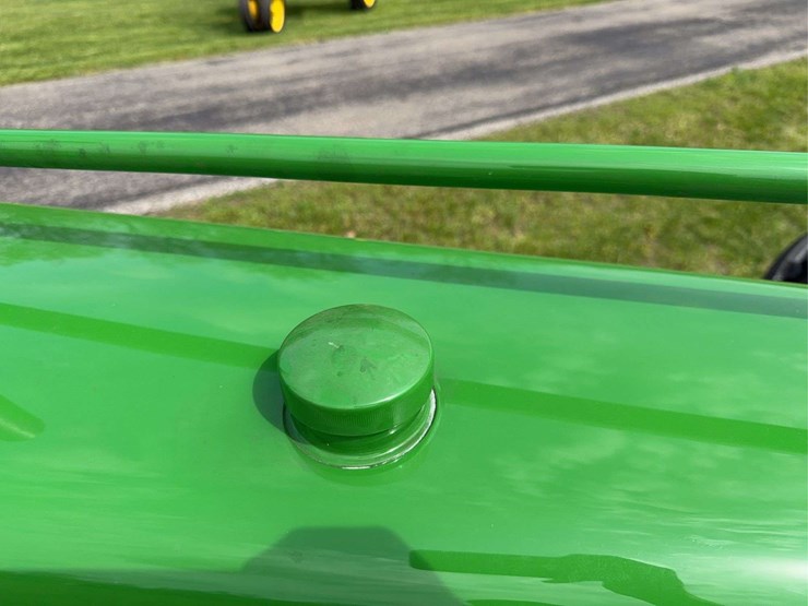 john-deere-a-image-13