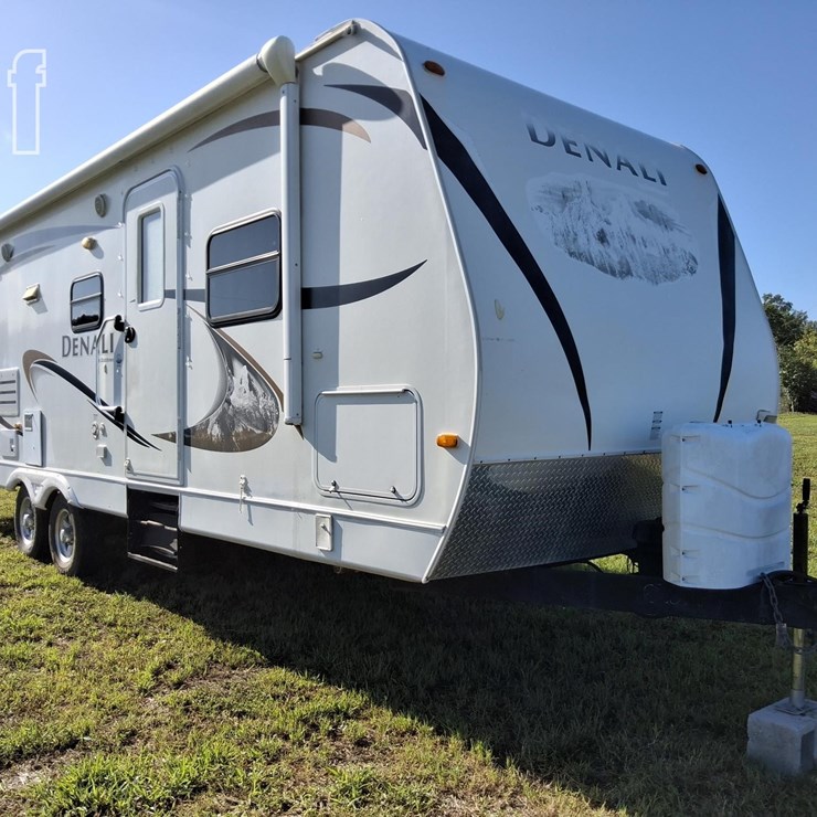 2011 DUTCHMEN DENALI 262RB