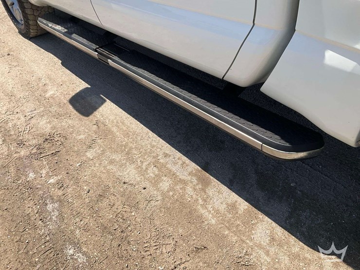 2017-nissan-titan-image-33