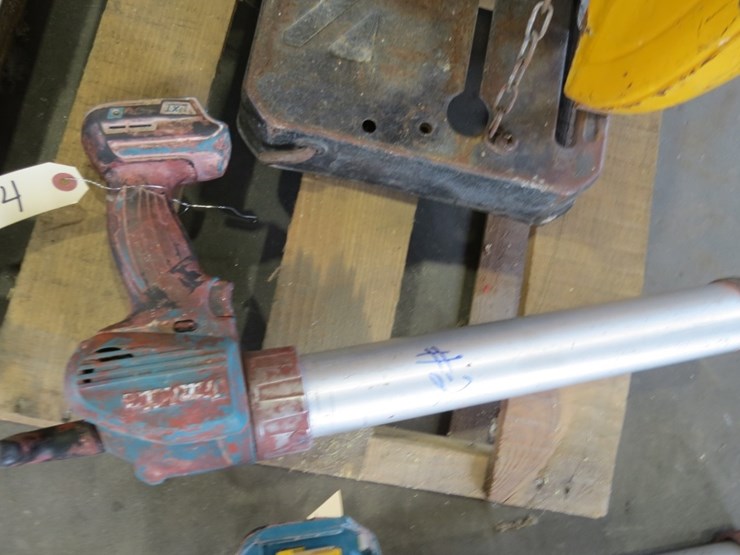 makita-xgc01-barrel-style-caulk/adhesive-gun-image-1