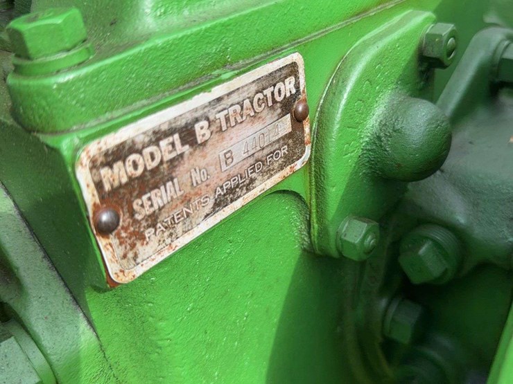 john-deere-b-image-52