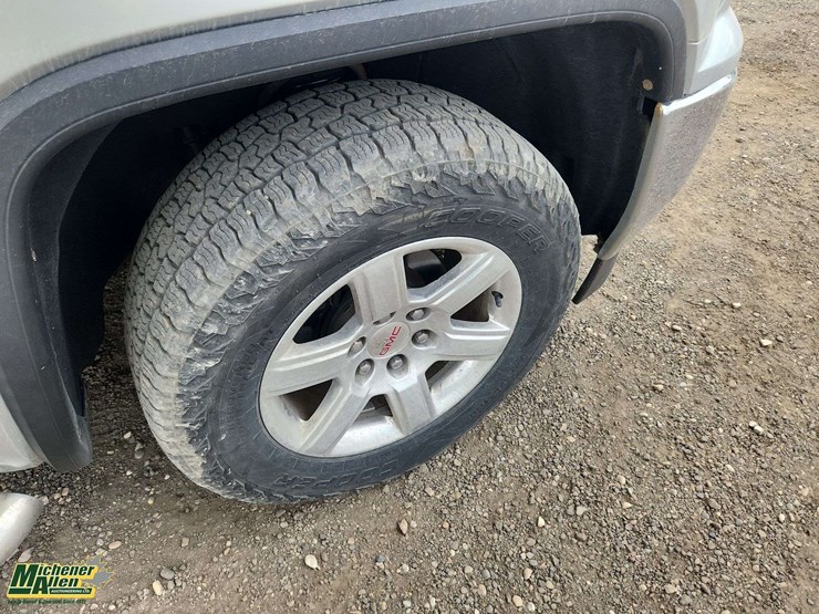 2016-gmc-sierra-1500-image-13