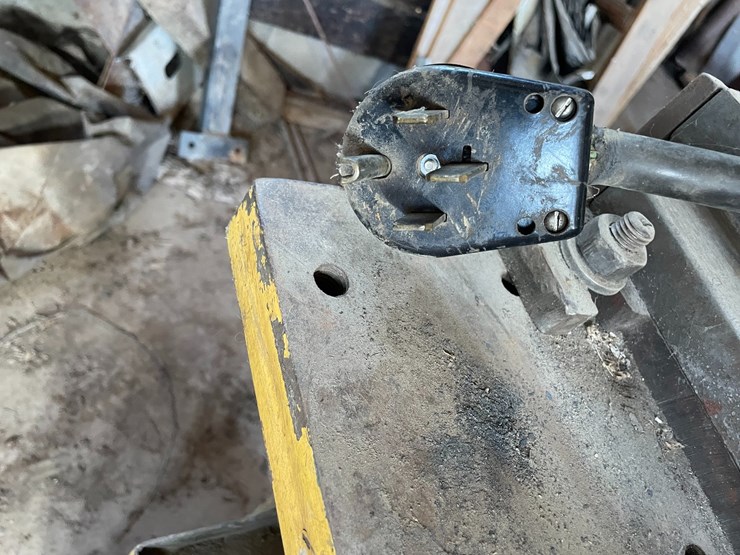 #1013-•-heavy-duty-industrial-piranha-metal-shear-image-3