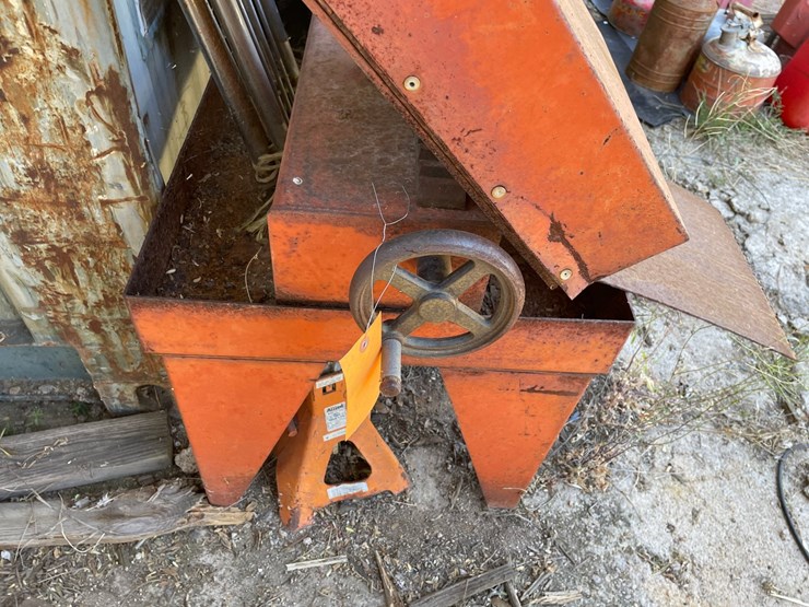 #1090-•-heavy-duty-band-saw-image-5