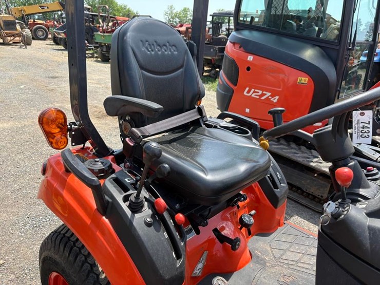 kubota-bx2380-image-19