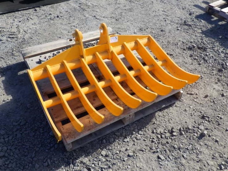 caterpillar-307-image-4