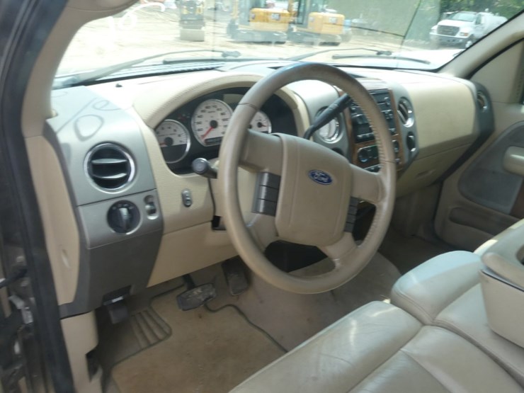 2004-ford-f150-image-10