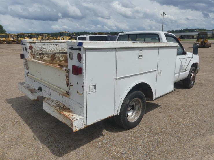 2010-ford-f350-image-3