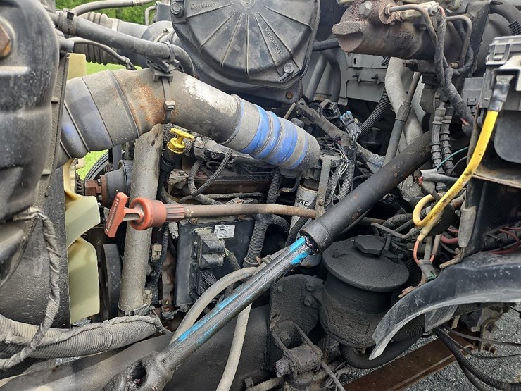 2007-ford-f650-xlt-image-9