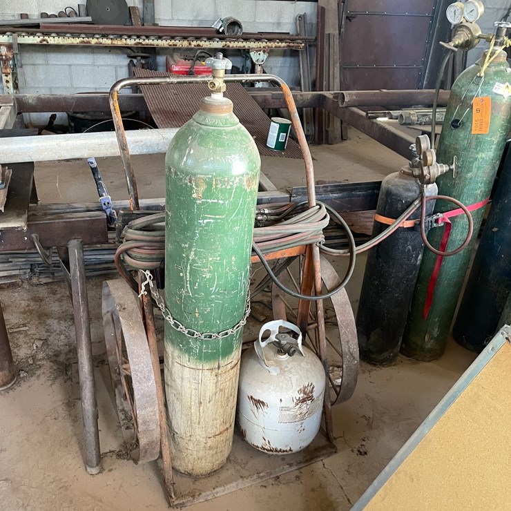 #1015 • Oxygen and Acetylene Welding Set