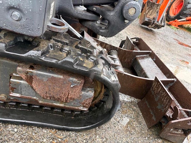 bobcat-e20-image-11
