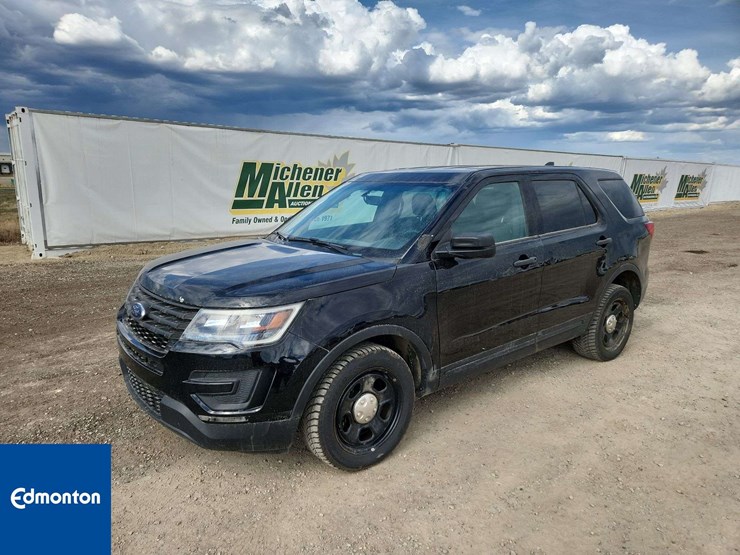 2018-ford-explorer-image-1