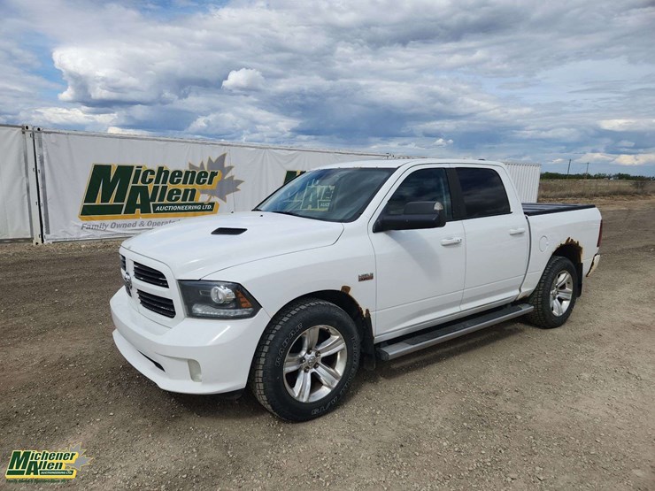 2013-dodge-1500-image-1