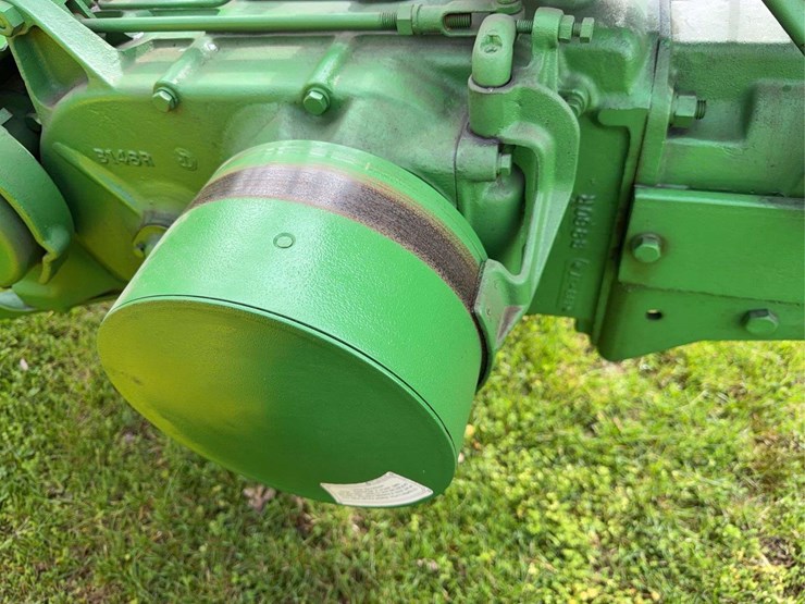 john-deere-b-image-40