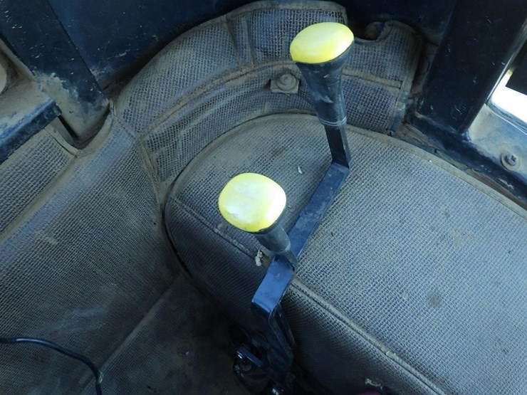 john-deere-5520n-image-37