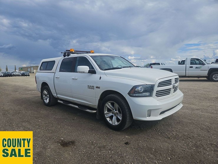 2014-dodge-1500-image-2
