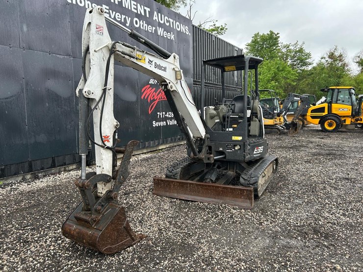 2019-bobcat-e35-image-7