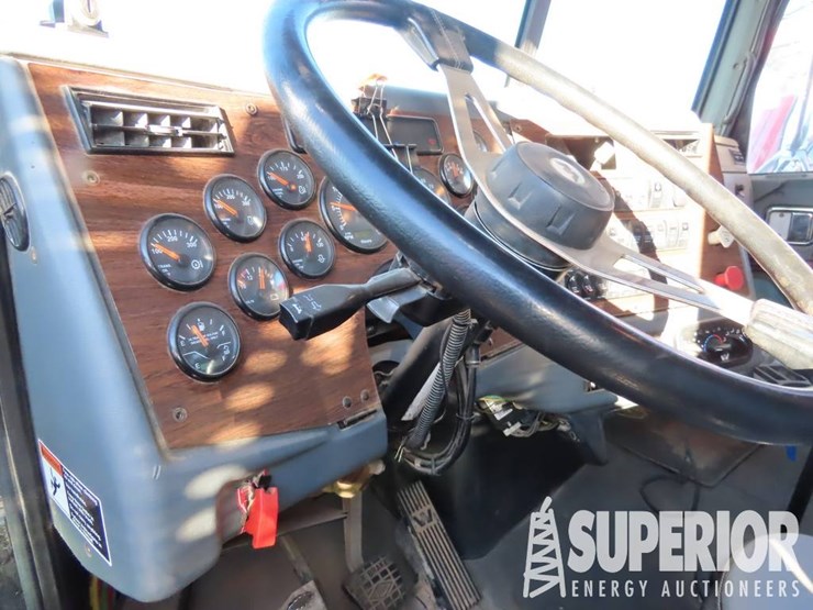 2012-western-star-4900-image-7