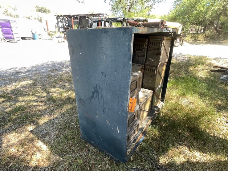 #1075-•-blue-storage-box-with-empty-ammo-containers-image-5