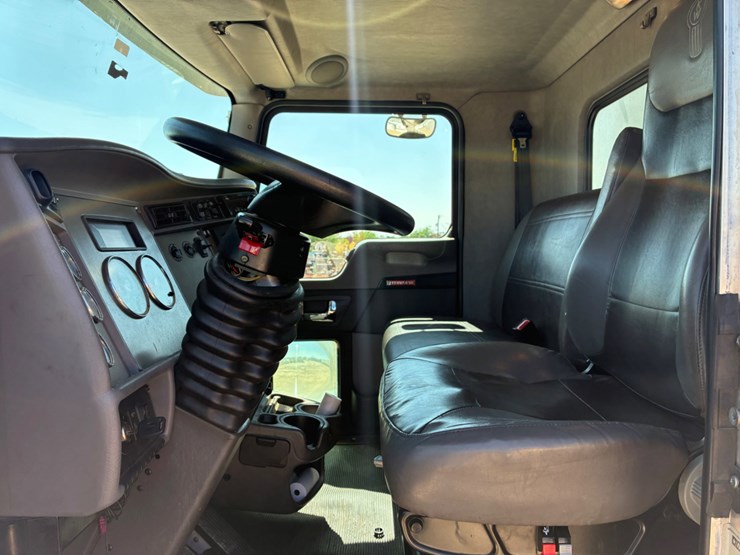 2018-kenworth-t270-image-9