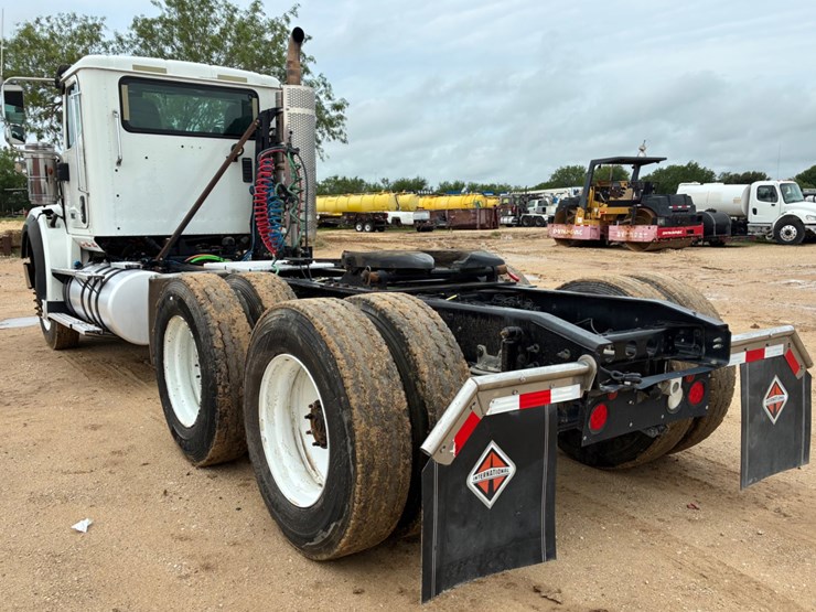 2019-international-hx620-image-6
