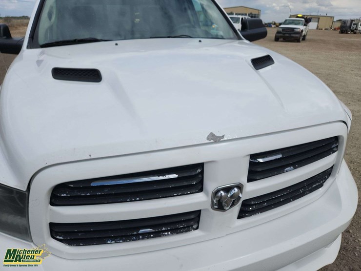 2013-dodge-1500-image-39