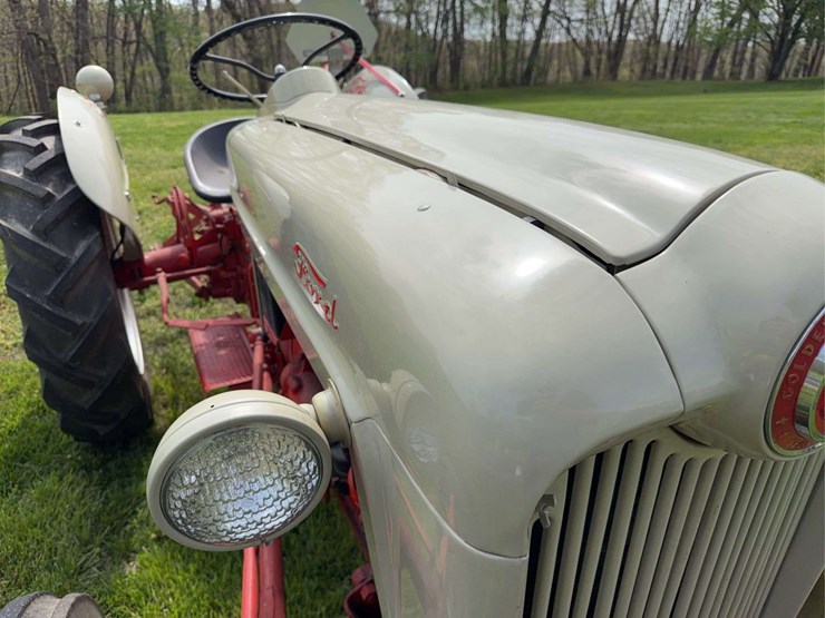 1953-ford-jubilee-image-11